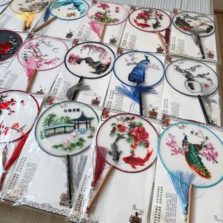 quạt tròn cổ trang (mẫu thêu đẹp) Sỉ___29.5k/cây