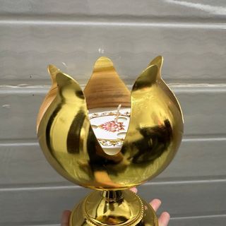 Nến thơm hoa sen vàng nhập khẩu. Ánh kim phú quý, hương thơm an nhiên