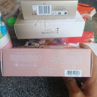 Naomi Campbell HERE TO SHINE EDT NATURAL SPRAY 15ml & BODY LOTION 50ml Bộ Sản Phẩm Hương Thơm Tự Nhiên