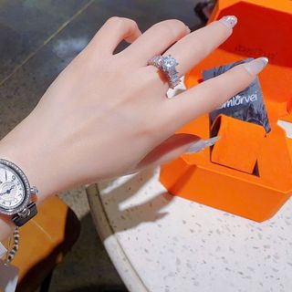 QUÀ VALENTINE ĐỒNG HỒ NỮ CHÍNH HÃNG COMLORVEI DÂY DA OVAN VIỀN ĐÁ FULLBOX