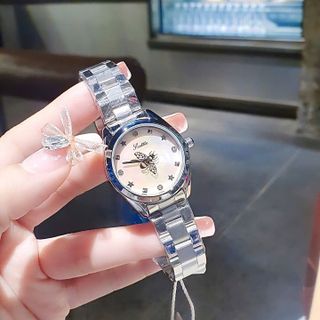 ĐỒNG HỒ NỮ CHÍNH HÃNG SCOTTYE MẶT TRÒN KIM CON ONG XOAY DÂY THÉP BẠC FULLBOX