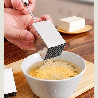 DỤNG CỤ CẮT ĐẬU PHỤNG HÌNH HOA CÚC