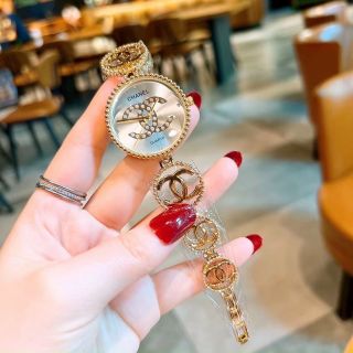 SĂN SALE ĐỒNG HỒ NỮ THỜI TRANG CHANEU MẶT CHỮ TO
