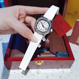 ĐỒNG HỒ NỮ CAO CẤP FATEK NAUTILUS MẶT SỐ VUÔNG VIỀN ĐÁ DÂY CAO SU NHIỀU MÀU