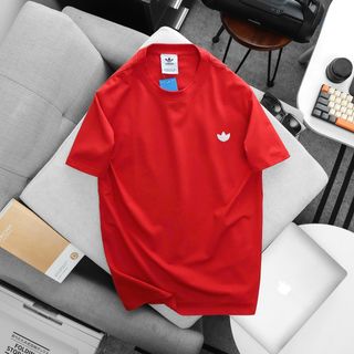 Áo thun tổng hợp.   Cotton 4 chiều xịn, sờ vào là thích