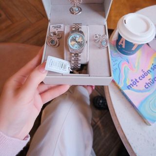 SET VALENTINE ĐỒNG HỒ CAO CẤP VIVIEN TRỌN BỘ TRANG SỨC ĐÁ XANH FULLBOX