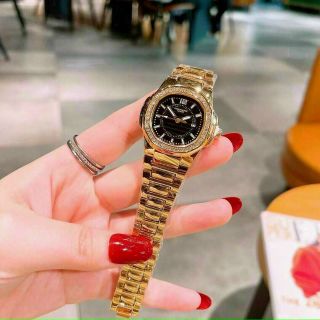 SĂN SALE CUỐI NĂM ĐỒNG HỒ NỮ THỜI TRANG FATEK MẶT VUÔNG VIỀN ĐÁ