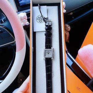 ĐỒNG HỒ NỮ CAO CẤP HERME NIỀNG BẠC MẶT FULL HỘT