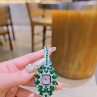 ĐỒNG HỒ NỮ CHÍNH HÃNG FUNMEI F2174 MẶT VUÔNG ĐÍNH ĐÁ NGỌC LỤC BẢO FULLBOX