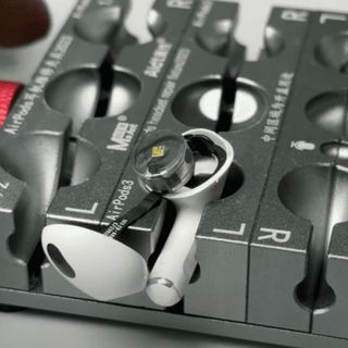 Pin Thay Tai Nghe Airpods 3 Chính Hãng