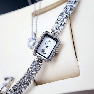 ĐỒNG HỒ NỮ CAO CẤP RODAL MẶT CHỮ NHẬT ĐÍNH ĐÁ SWAROSKI HÌNH BÔNG TUYẾT