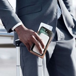 Sạc dự phòng WEKOME WP-187/WP-189 10000-20000 mAh tích hợp sạc nhanh PD20W