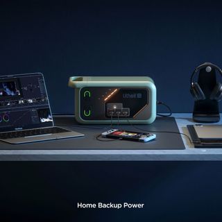 Siêu Phẩm Camping Trạm Điện Di Động Litheli Flint B300SE (255Wh-300W-78.000mAh-220v)