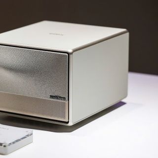 Máy chiếu Xgimi RS Pro 3 – Máy chiếu thông minh độ phân giải 4K, độ sáng cao, hỗ trợ Dolby Vision