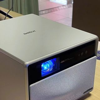 Máy chiếu Xgimi RS Pro 3 – Máy chiếu thông minh độ phân giải 4K, độ sáng cao, hỗ trợ Dolby Vision