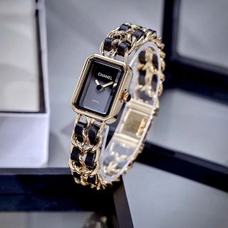 CHANE 𝐁𝐨𝐲·𝐅𝐫𝐢𝐞𝐧𝐝