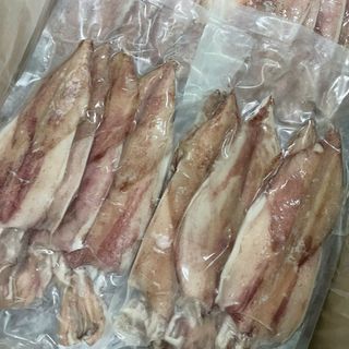 Mực ống xẻ 1 nắng size 4-5 con 1kg (guao tphcm)