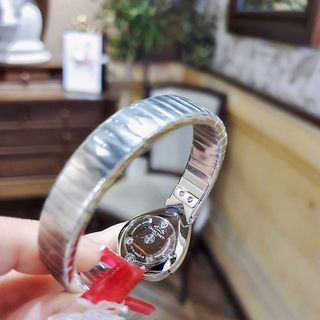 ĐỒNG HỒ NỮ SIÊU CẤP CHAOMET KIỀNG BẠC MẶT GIÁC CẮT VIỀN HỘT FULLBOX