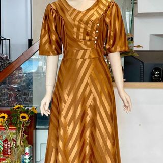 Đầm trung niên sang trọng dành cho mẹ,thiết kế cao cấp dự tiệc, thun sọc chính phẩm co giãn tốt đến 80kg DN12 Kem Nữ