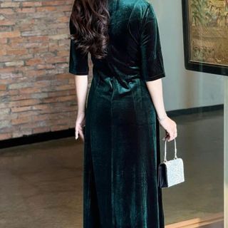 Đầm MAXI trung niên dự tiệc sang trọng vải nhung cao cấp đính đá, tặng mẹ co giãn tốt bigsize 75kg - M699