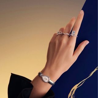 ĐỒNG HỒ NỮ SIÊU CẤP CHAOMET KIỀNG BẠC MẶT TRƠN VIỀN HỘT FULLBOX