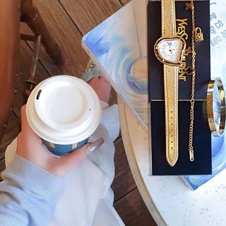 SET VALENTINE TRÁI TIM ĐỒNG HỒ NỮ CAO CẤP YXL DÂY DA TẶNG TRANG SỨC FULLBOX HÃNG