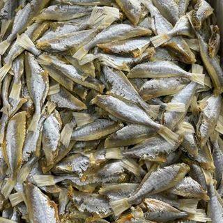 Khô cá mắt kiếng - khô cá gà 500gr ít xương, dày thịt, thơm ngon, bỗ dưỡng cho mỗi bữa cơm, đảm bảo an toàn thực phẩm Food Thức Ăn