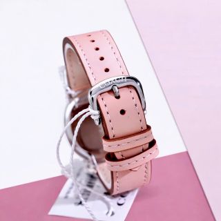 COA 𝐃𝐞𝐥𝐚𝐧𝐜e dây da hồng – Ngọt ngào, tinh tế cho quý cô thanh lịch