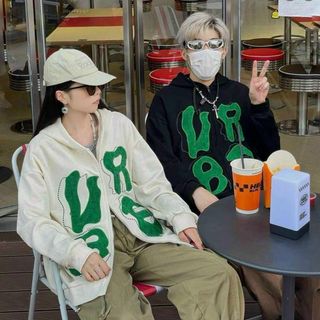 Áo Khoác Nỉ Bông BE UR Hoodie Unisex - Phong Cách Thời Thượng! 🌟