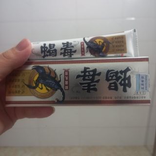 Kem Bôi Da Liễu Bọ Cạp Đen Dùng Cho Các Vấn Đề Về Da Liễu Ngoài Da