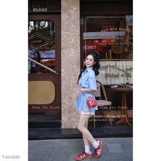 SET Sơ Mi Sọc Đỏ Kèm Chân Váy Xếp Ly! 🌟