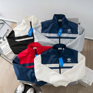 Áo khoác dù nam. Lớp xi Nhật chống tia UV  chính hãng. Lớp Lưới bên trong  mịn xịn.