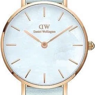 ĐỒNG HỒ NỮ CAO CẤP D WELLINGTON PETITE BLUEBELL DÂY DA MẶT TRÒN XANH HỘP NƠ TEM