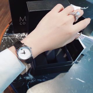 SĂN SALE CUỐI NĂM ĐỒNG HỒ NAM NỮ TRUNG CẤP MOVODA DÂY DA SẦN