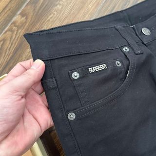 KAKI DENIM JEAN . Chất Kaki Denim dày dặn có thun co giãn