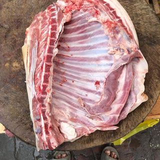 Thịt dê tươi nguyên xương