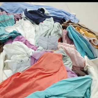 Áo thun cũ dùng làm giẻ lau giá 25k 1 kg