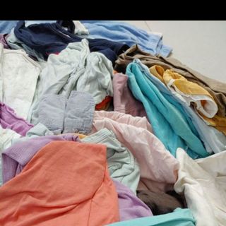 Áo thun cũ dùng làm giẻ lau giá 25k 1 kg