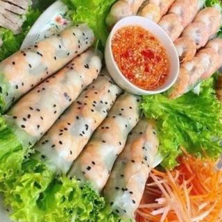 Bánh tráng nhúng mè đen đặc sản Phan Rang - Ninh Thuận