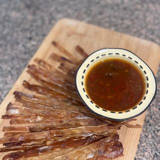 KHÔ CÁ BÒ SỢI chấm mắm me chua cay, hút chân không 250gr