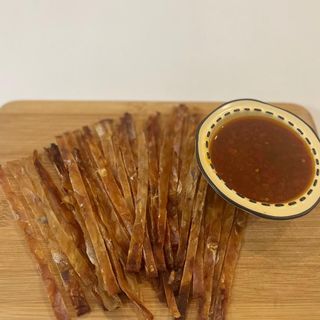 KHÔ CÁ BÒ SỢI chấm mắm me chua cay, hút chân không 250gr