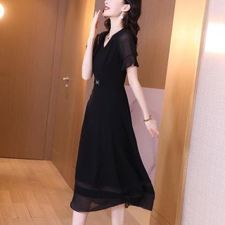 Đầm trung niên sang trọng cho mẹ bigsize thiết kế phong cách Hàn Quốc dáng xòe đẹp cao cấp dự tiệc - P03 Nữ Voan