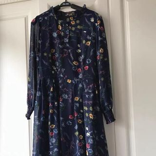 Đầm trung niên dự tiệc tay dài phối hoa sang trong phong cách Hàn Quốc cho mẹ trẻ đẹp bigsize L78