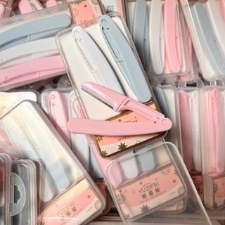 Hộp 3 Dao Cạo Lông Mày Gấp Gọn - Bộ 3 Dao Tìa Mày Gấp Gọn Kèm Hộp Đựng Bảo Quản An Toàn, Dao Tỉa Chân Mày Lưỡi Dao Thép Không Gỉ - Giá Sỉ