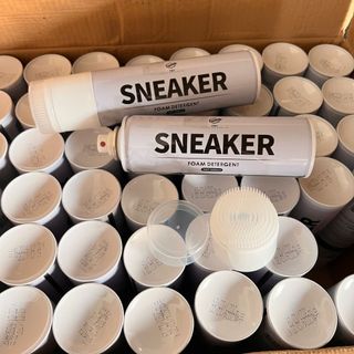 Chai Tẩy Giày SNEAKER Đa Năng Tiện Lợi - Tẩy Trắng Giày Bọt Tuyết - Giá Sỉ