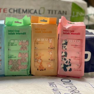 Khăn Ướt Mini Bỏ Túi Tiện Lợi - Bịch 8 Gói Khăn Ướt Mini Bỏ Túi - Khăn Ướt Mini - Giá Sỉ