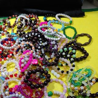 Combo 100 vong tay chuoi deo tay