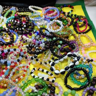 Rẻ chưa từng có chuỗi đeo tay phong thủy 6k nhiều mẫu sale lớn