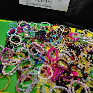 Vòng chuỗi đeo tay nhieu mẫu 6k sale ne