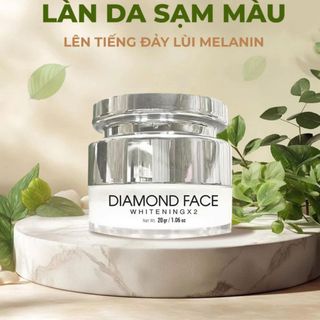 Kem dưỡng trắng da tích hợp chống nắng 50+